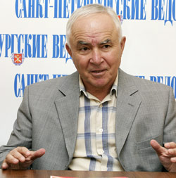 Алиев Шамиль Гимбатович
